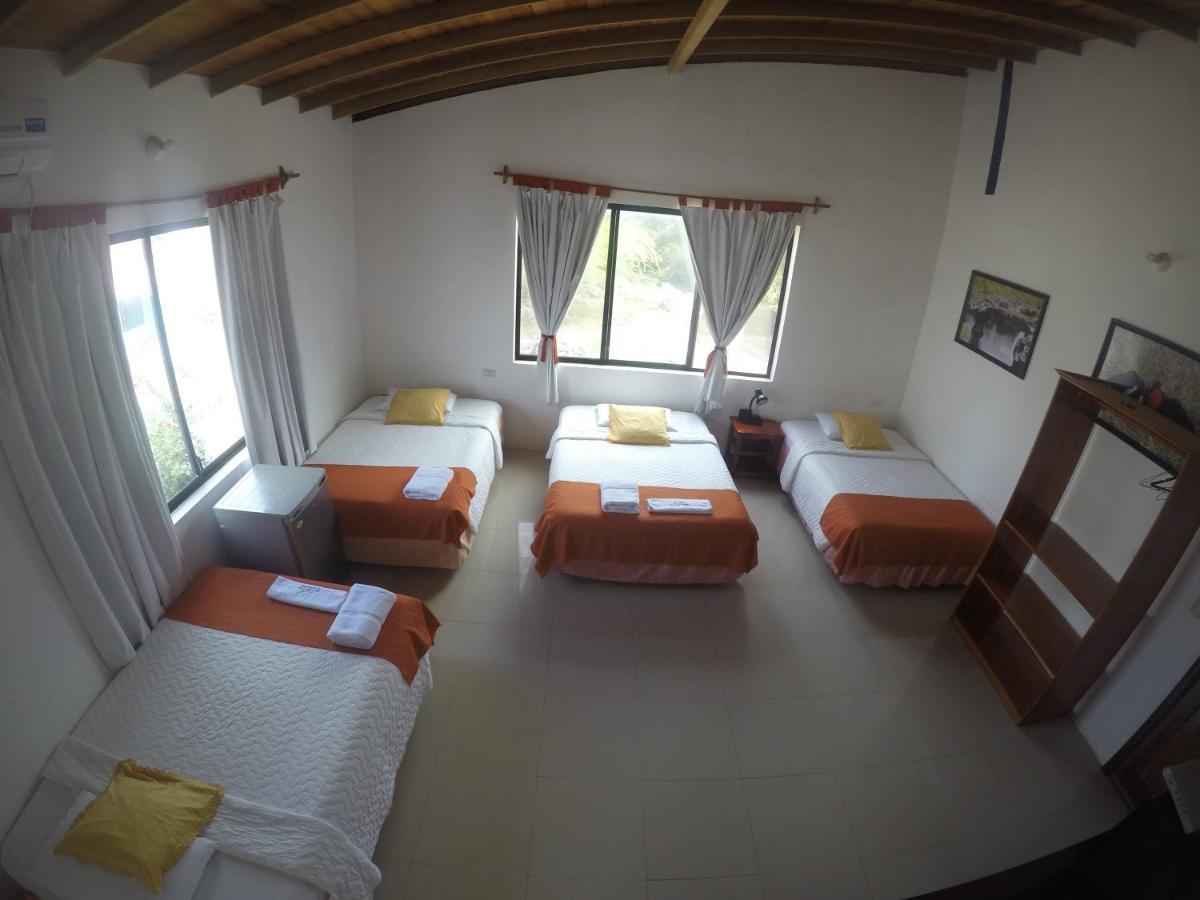 Hotel La Gran Tortuga - ᯤ Starlink Puerto Villamil Bagian luar foto