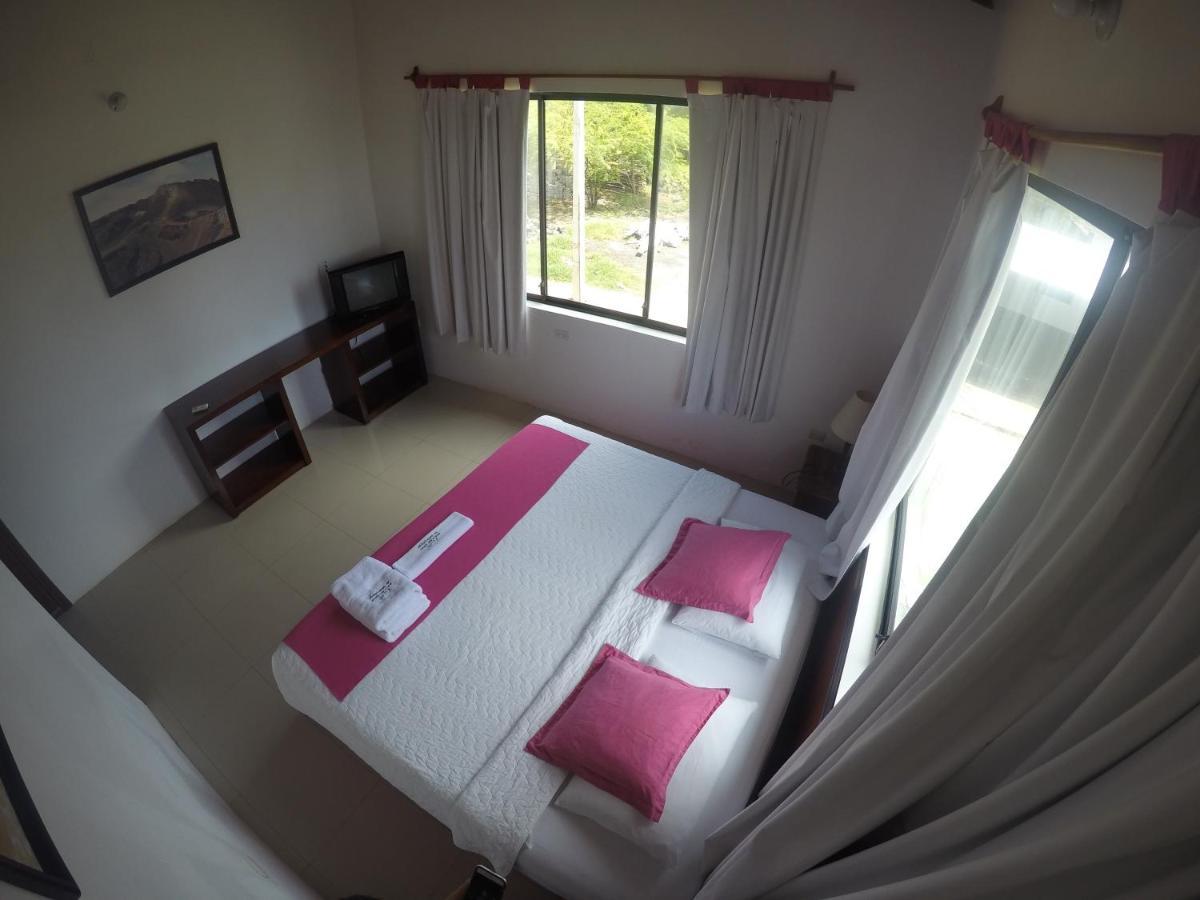 Hotel La Gran Tortuga - ᯤ Starlink Puerto Villamil Bagian luar foto
