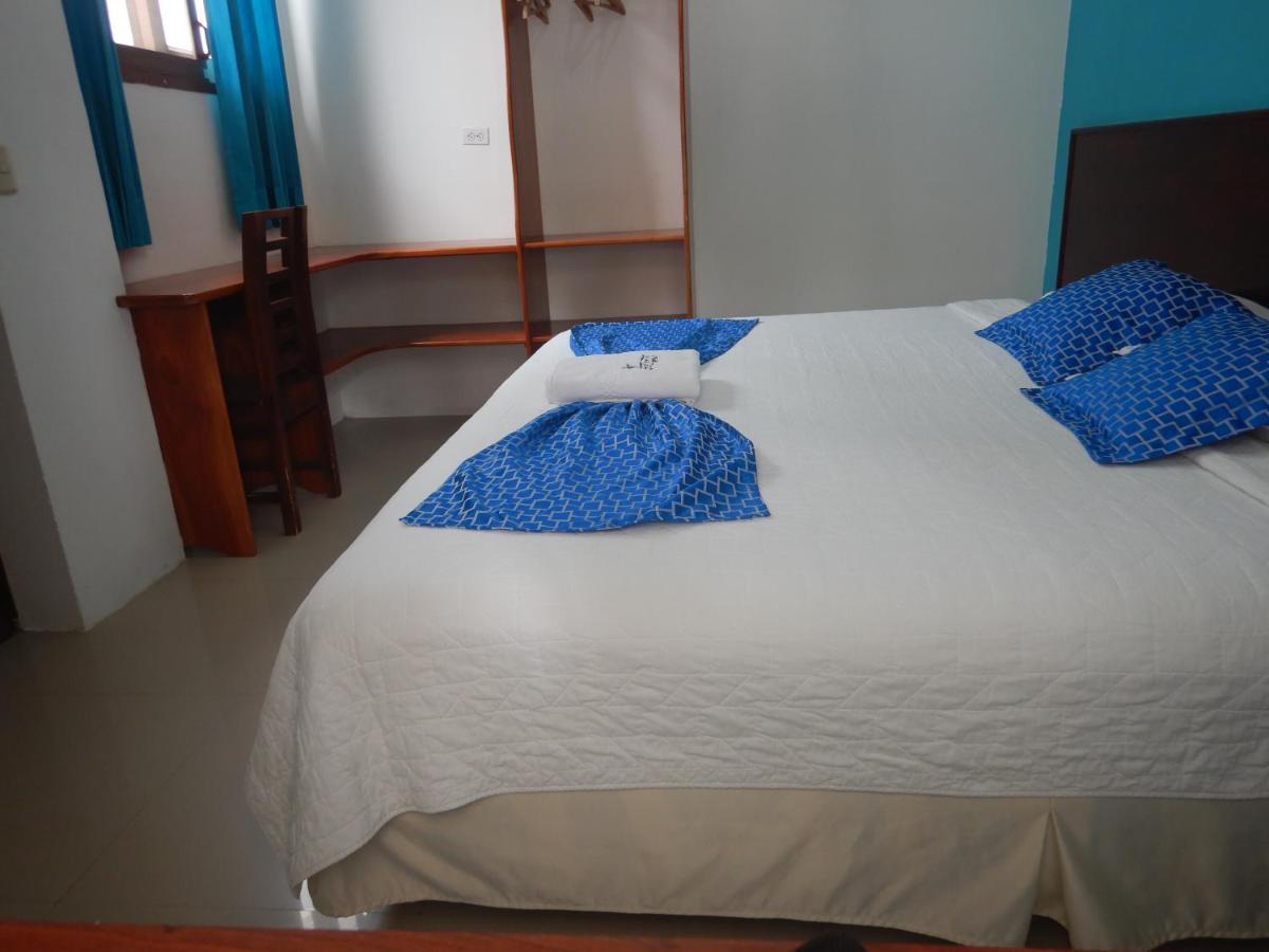 Hotel La Gran Tortuga - ᯤ Starlink Puerto Villamil Bagian luar foto