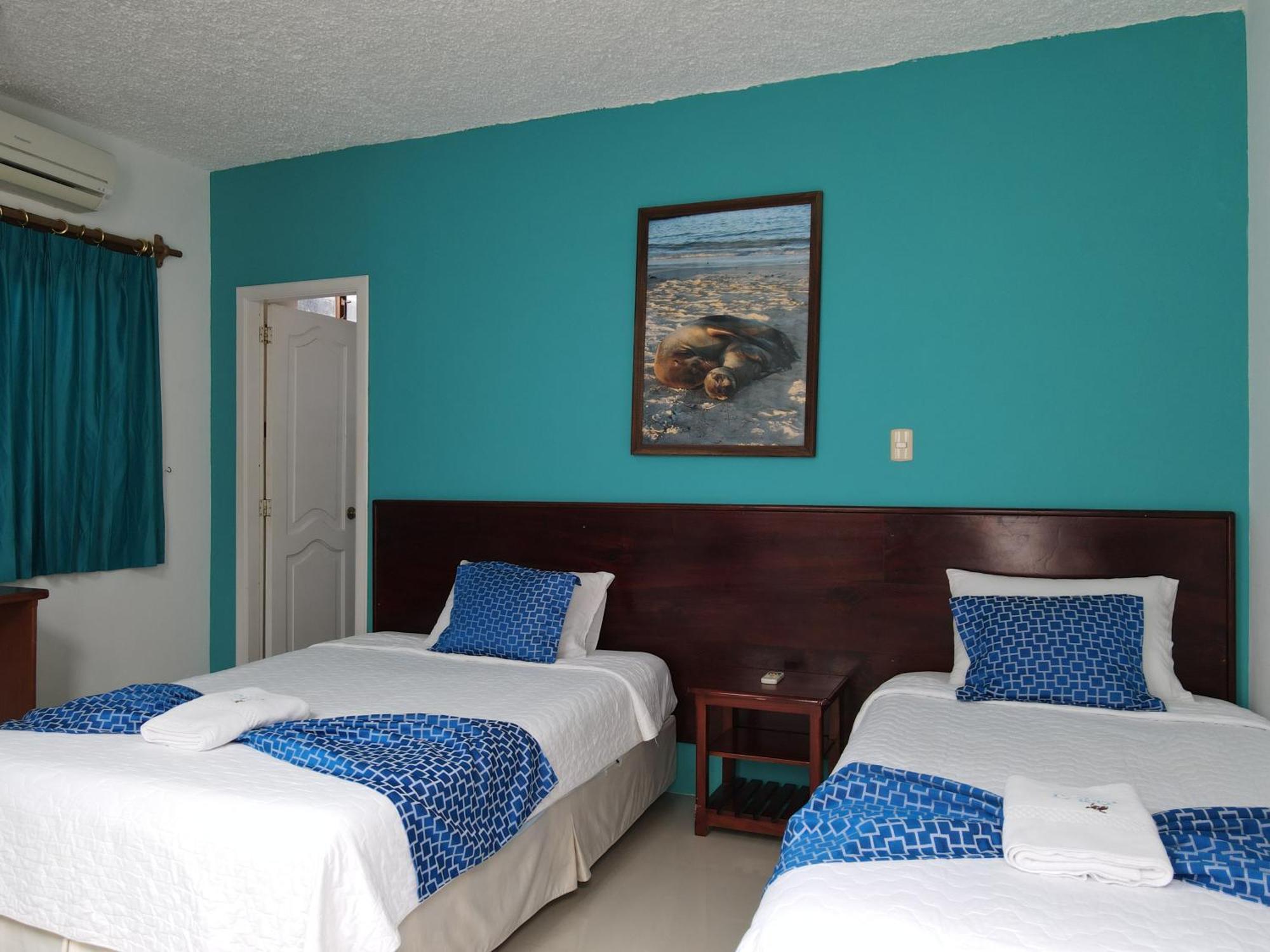 Hotel La Gran Tortuga - ᯤ Starlink Puerto Villamil Bagian luar foto