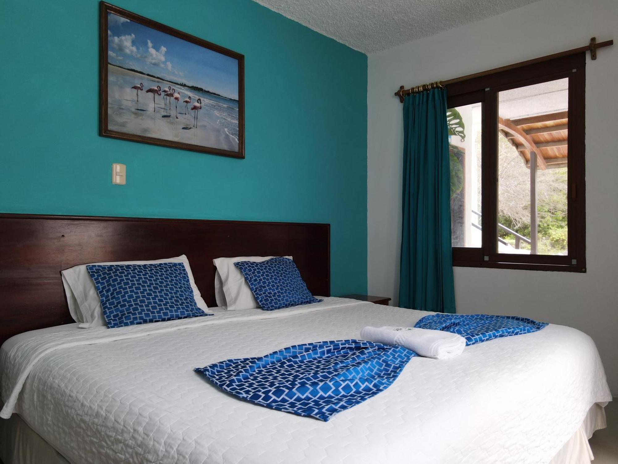 Hotel La Gran Tortuga - ᯤ Starlink Puerto Villamil Bagian luar foto