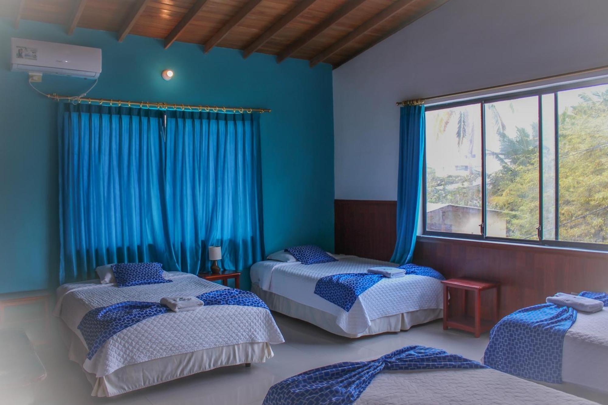 Hotel La Gran Tortuga - ᯤ Starlink Puerto Villamil Bagian luar foto