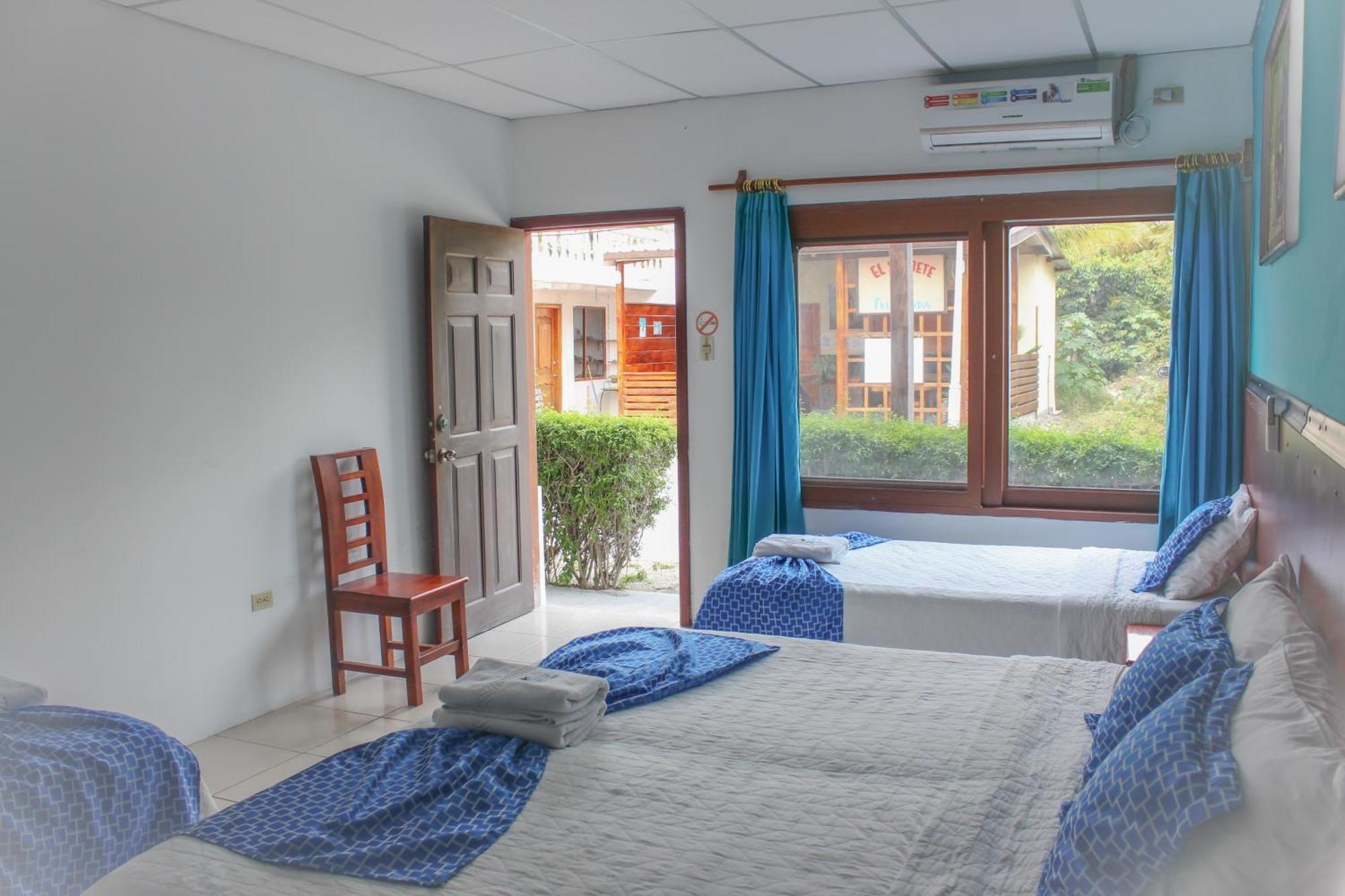 Hotel La Gran Tortuga - ᯤ Starlink Puerto Villamil Bagian luar foto