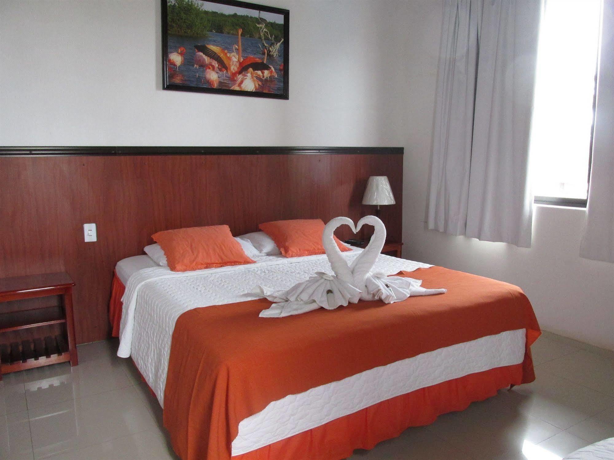 Hotel La Gran Tortuga - ᯤ Starlink Puerto Villamil Bagian luar foto